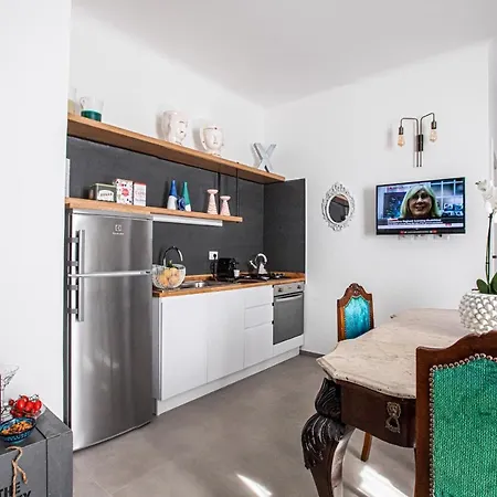 Domus Vittoria Siracusa Holiday home Syracuse